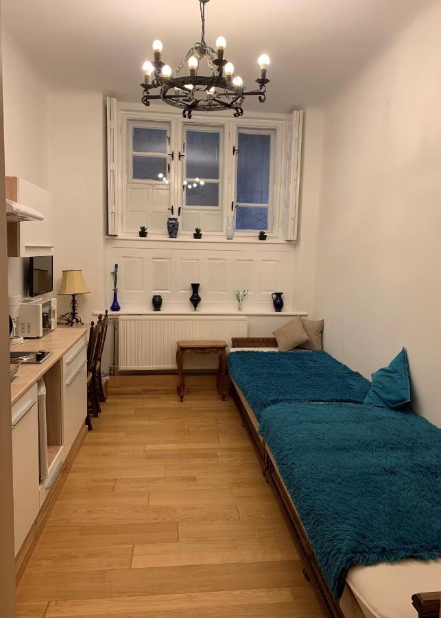 Kalmar Panzio Bed & Breakfast Budapest Eksteriør bilde