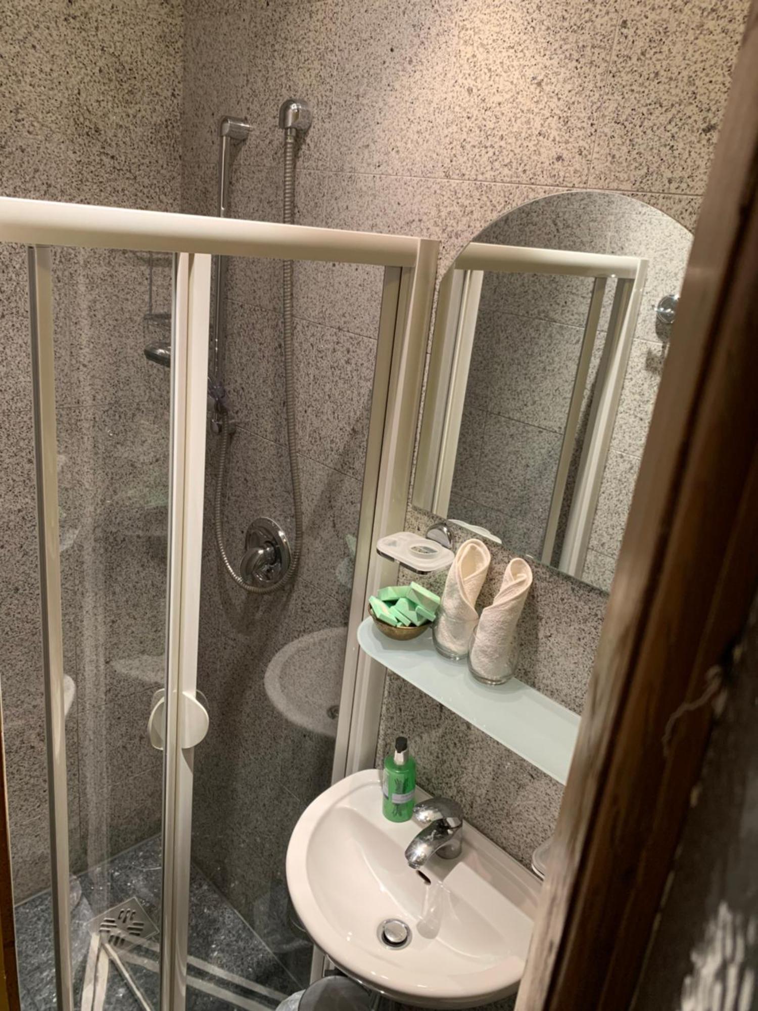 Kalmar Panzio Bed & Breakfast Budapest Eksteriør bilde