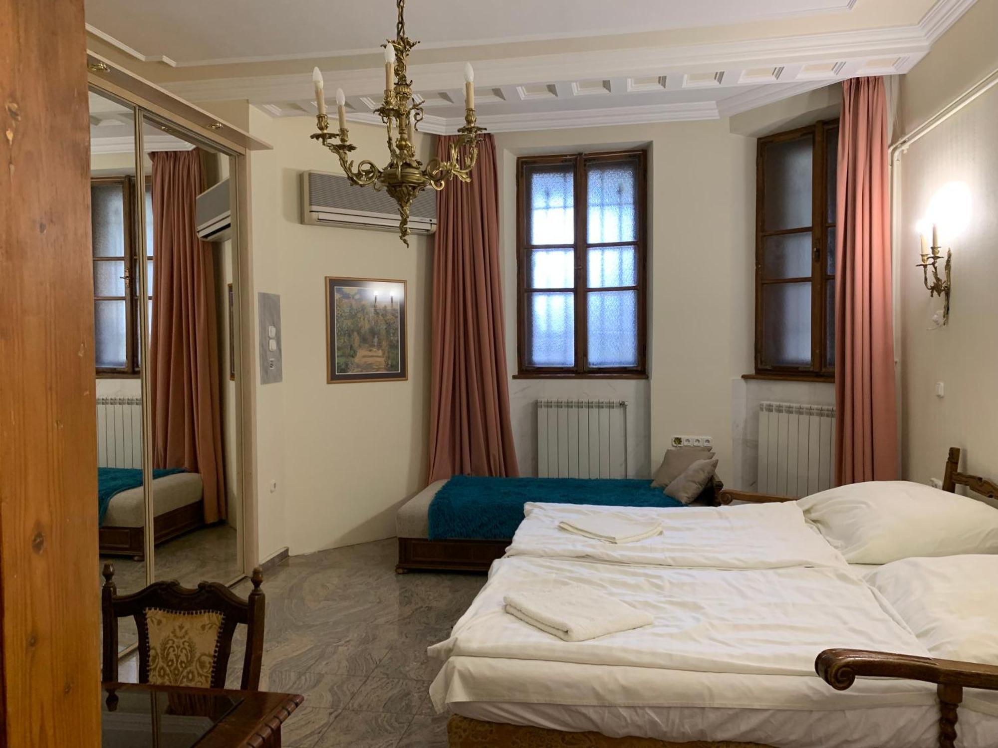 Kalmar Panzio Bed & Breakfast Budapest Eksteriør bilde